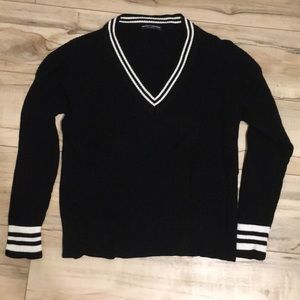 Brandy Melville sweater